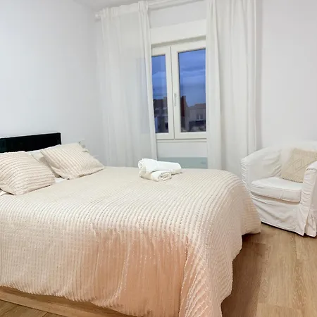 Encantador Reformado Apartment
