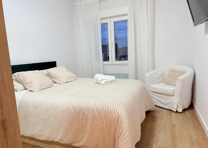 1a147 Encantador Reformado Apartment